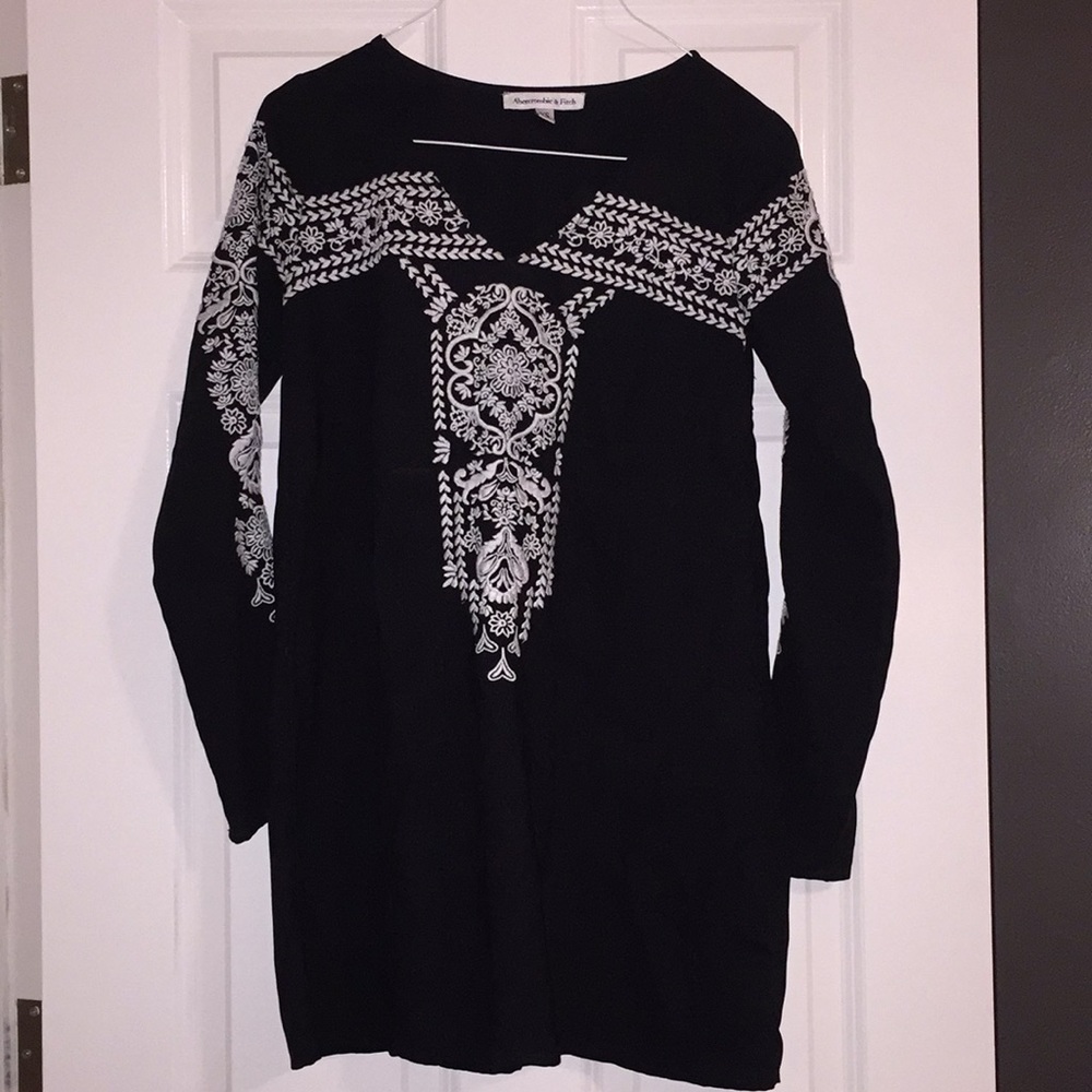 Abercrombie & Fitch Embroidered Festival Dress